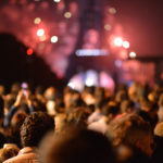 people-eiffel-tower-lights-night